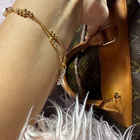 LV Zipper Pull Charm - Picture 14 of 15